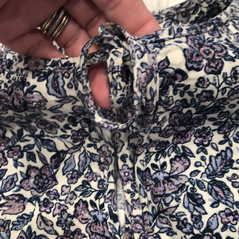 Universal Thread top - Picture 6 of 12